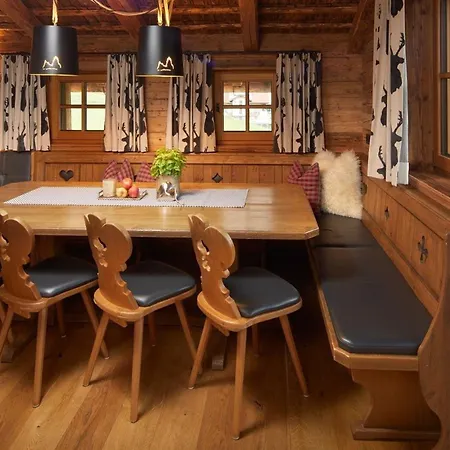 Promi-alm In Holiday home Flachau